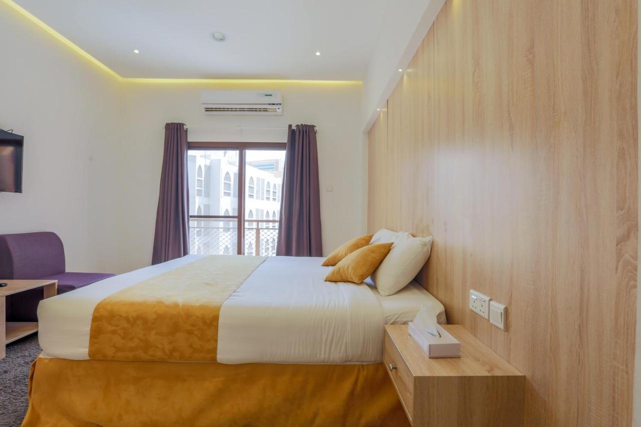 24 Gold Hotel Dubai Exterior photo