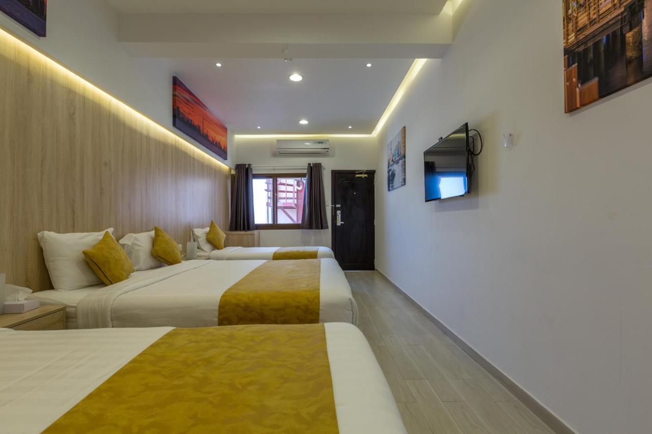 24 Gold Hotel Dubai Exterior photo