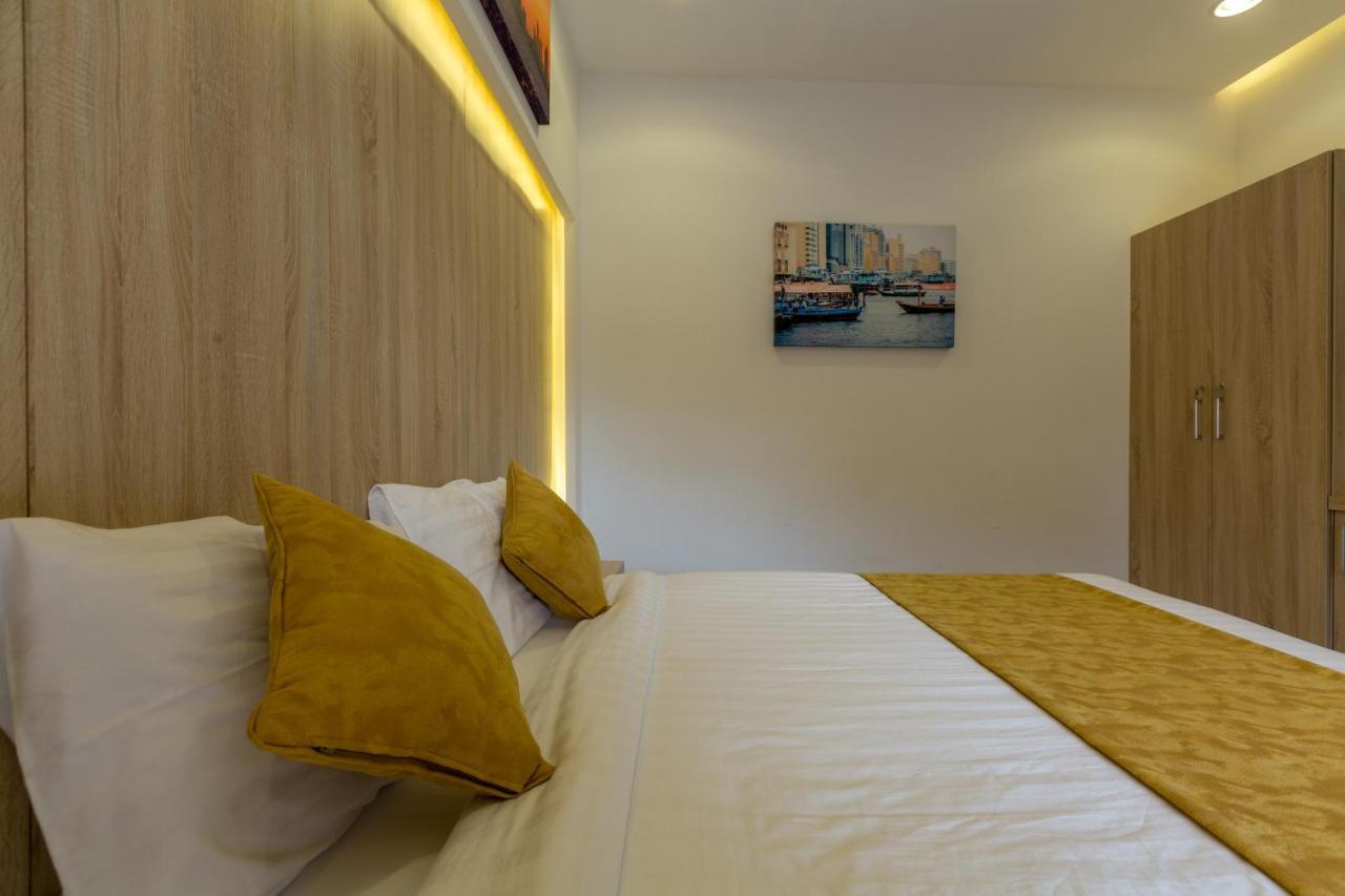24 Gold Hotel Dubai Exterior photo